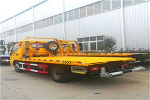 翔安附近拖车救援搭电